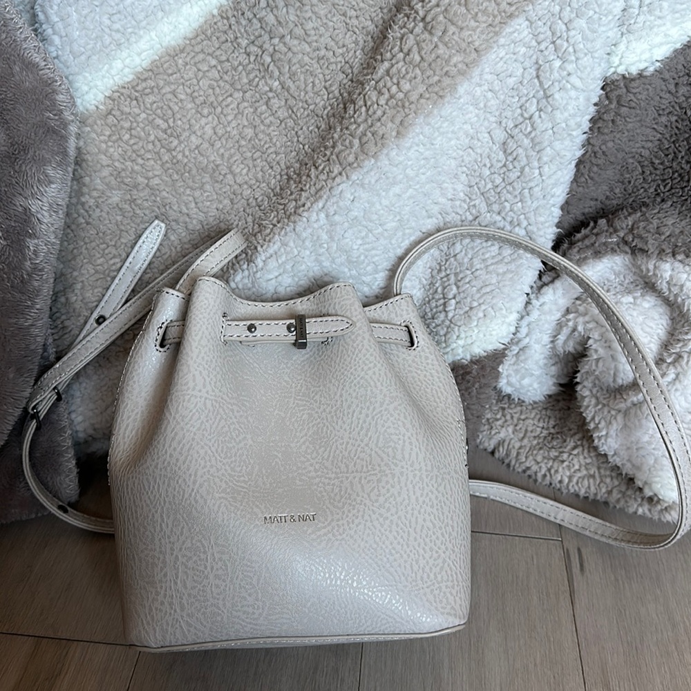 Matt & Nat “Lexi” Bucket Bag